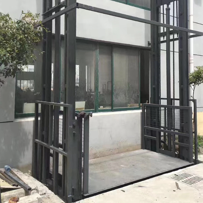 富顺5吨室外升降货梯